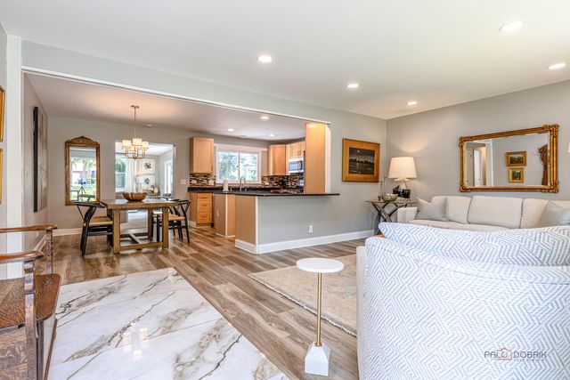 3319 Western Avenue, Highland Park, IL 60035