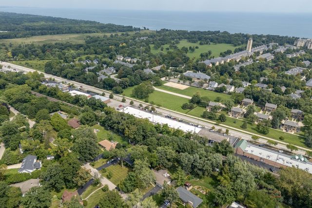 3319 Western Avenue, Highland Park, IL 60035