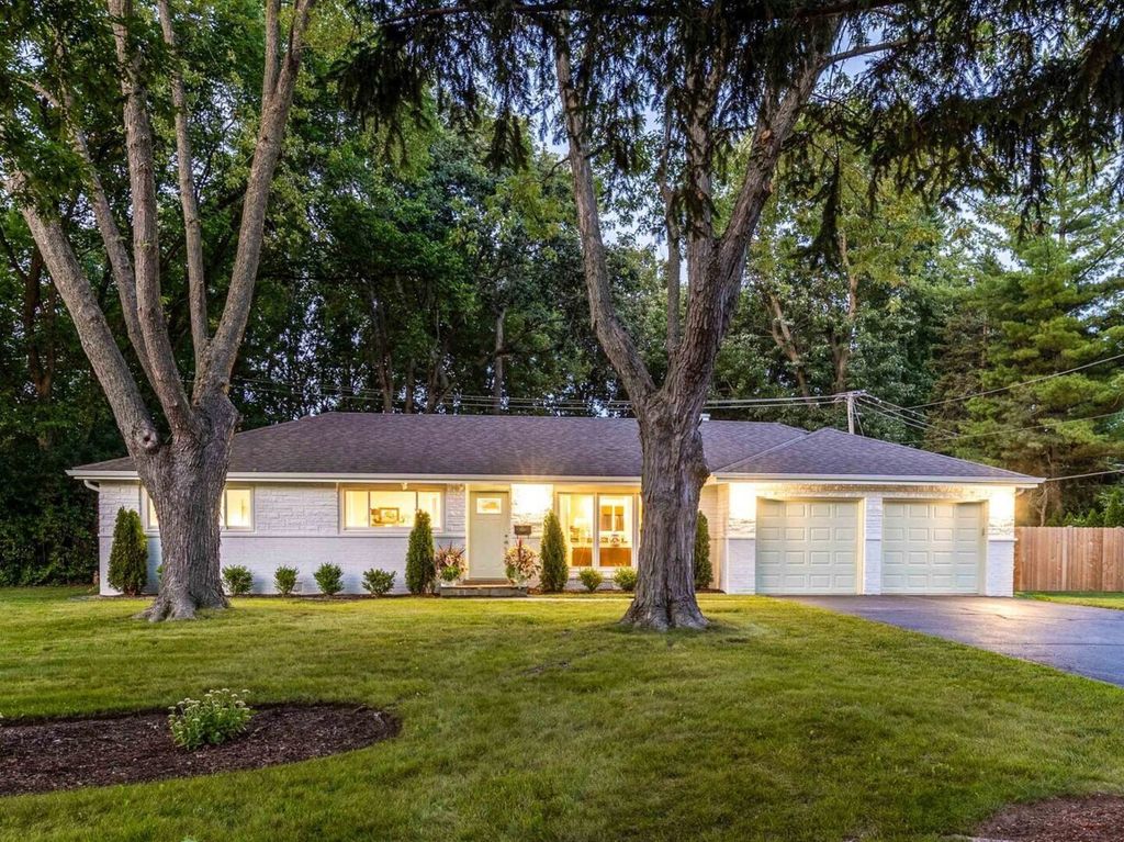 3319 Western Avenue, Highland Park, IL 60035