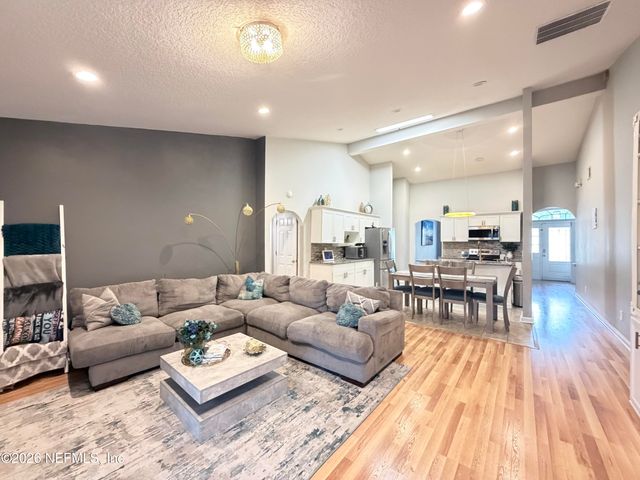 12460 RICHFIELD Boulevard, Jacksonville, FL 32218
