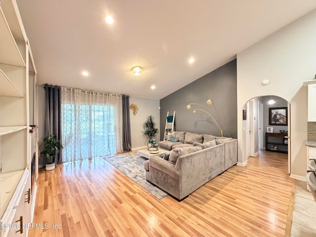 12460 RICHFIELD Boulevard, Jacksonville, FL 32218