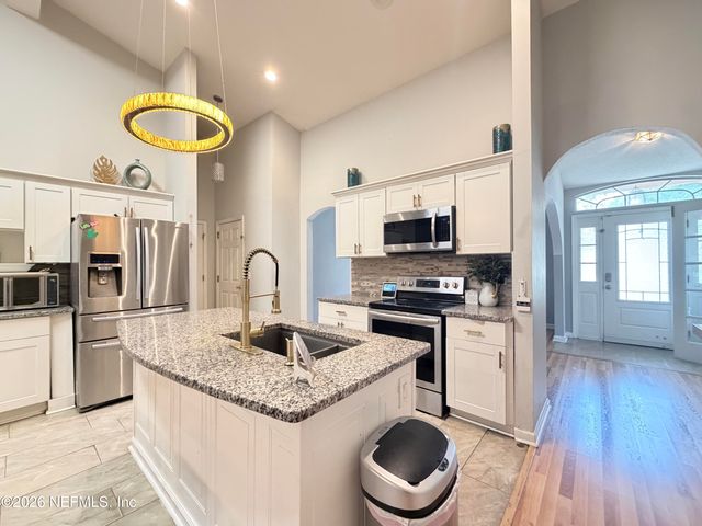 12460 RICHFIELD Boulevard, Jacksonville, FL 32218