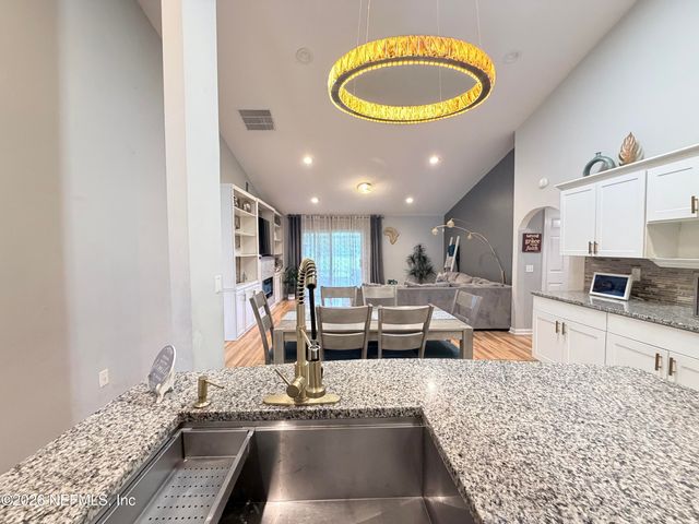 12460 RICHFIELD Boulevard, Jacksonville, FL 32218