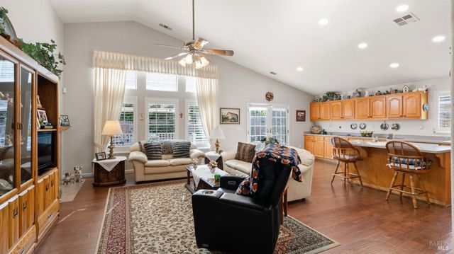 4539 Avondale Cir, Fairfield, CA 94533