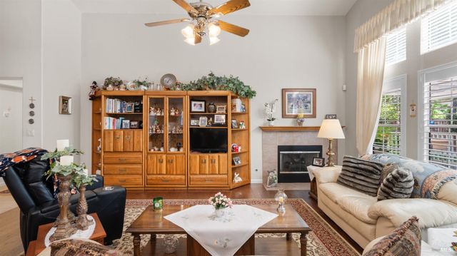 4539 Avondale Cir, Fairfield, CA 94533