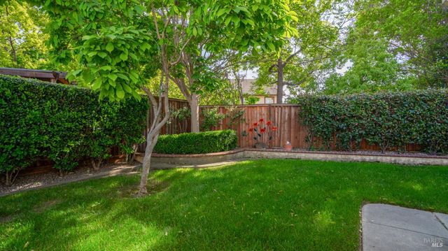 4539 Avondale Cir, Fairfield, CA 94533