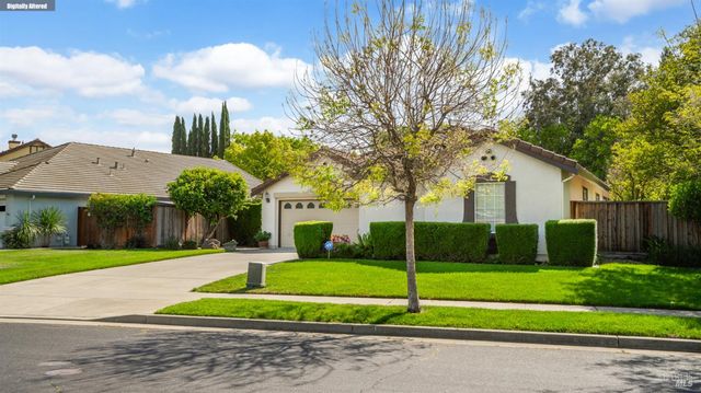 4539 Avondale Cir, Fairfield, CA 94533