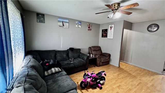 2000 A & B Dee Avenue, Springdale, AR 72762