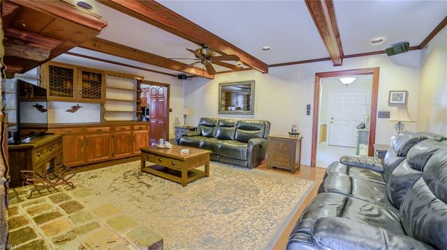 201 Arch RD, Chesapeake, VA 23322