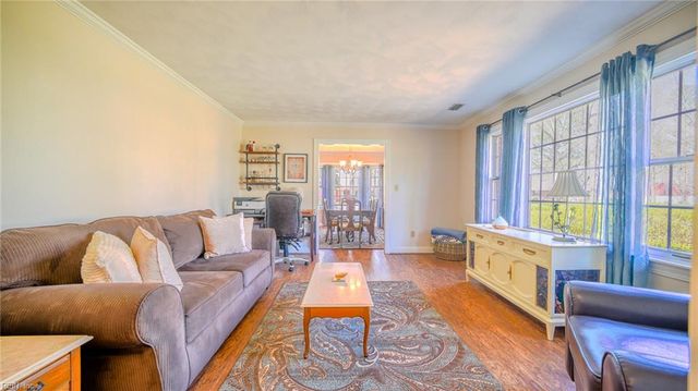 201 Arch RD, Chesapeake, VA 23322