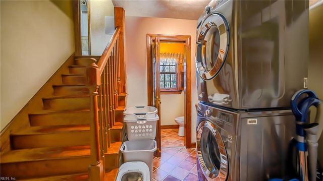 201 Arch RD, Chesapeake, VA 23322