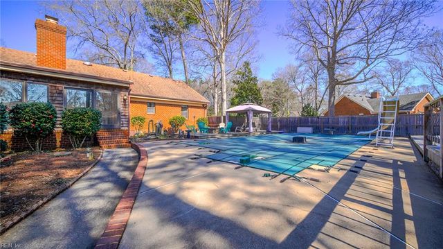 201 Arch RD, Chesapeake, VA 23322