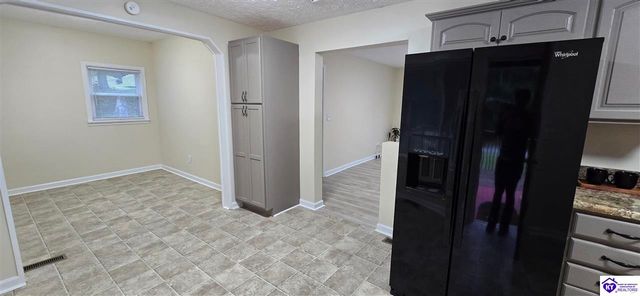 1288 Blackjack Road, Radcliff, KY 40160