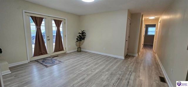 1288 Blackjack Road, Radcliff, KY 40160