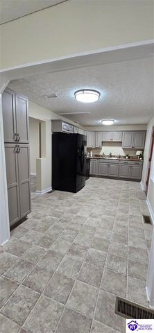 1288 Blackjack Road, Radcliff, KY 40160