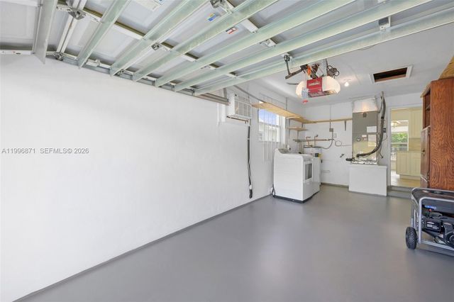 2320 NW 73rd Ave, Sunrise, FL 33313