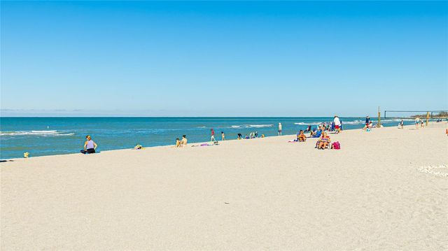 167 TAMPA AVENUE E 914, Venice, FL 34285