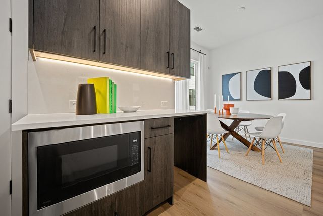 3612 San Jacinto 102, Dallas, TX 75204