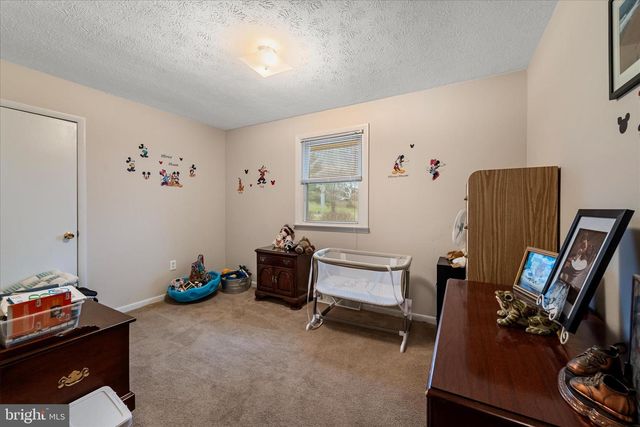 133 MEADE DR, Winchester, VA 22602