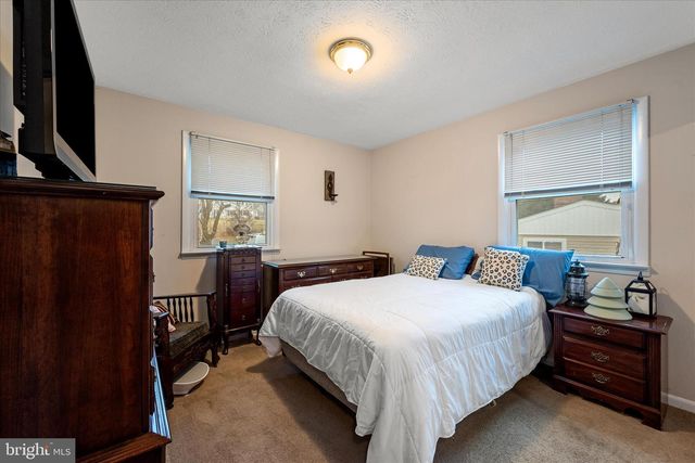 133 MEADE DR, Winchester, VA 22602