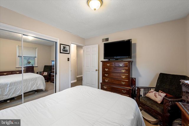 133 MEADE DR, Winchester, VA 22602