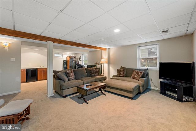 133 MEADE DR, Winchester, VA 22602