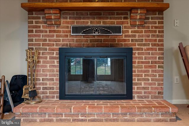 133 MEADE DR, Winchester, VA 22602