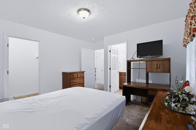 5156 Waybridge Lane, Indianapolis, IN 46237