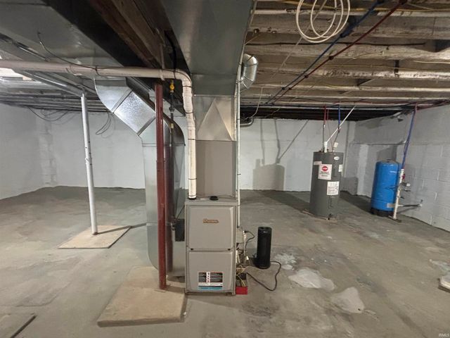 7237 E 370 S Road, Walkerton, IN 46574