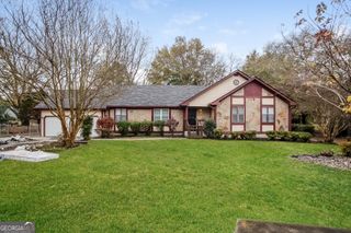 3851 Sundowner Court, Conyers, GA 30094