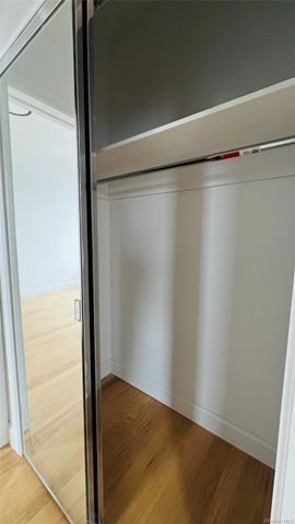 6105 39th Avenue D6, Woodside, NY 11377