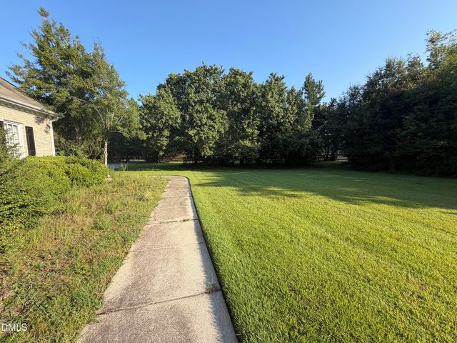 908 Windrow Lane, Raleigh, NC 27603