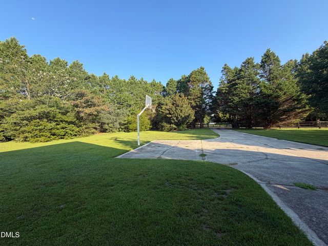 908 Windrow Lane, Raleigh, NC 27603