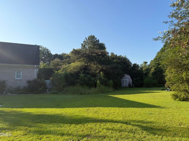 908 Windrow Lane, Raleigh, NC 27603