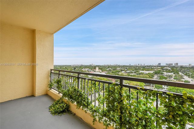 100 N Federal Hwy 1222, Fort Lauderdale, FL 33301