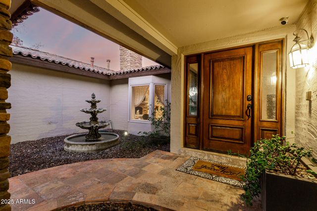 5803 N 45TH Street, Phoenix, AZ 85018