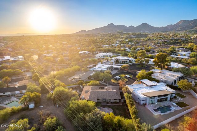 5803 N 45TH Street, Phoenix, AZ 85018