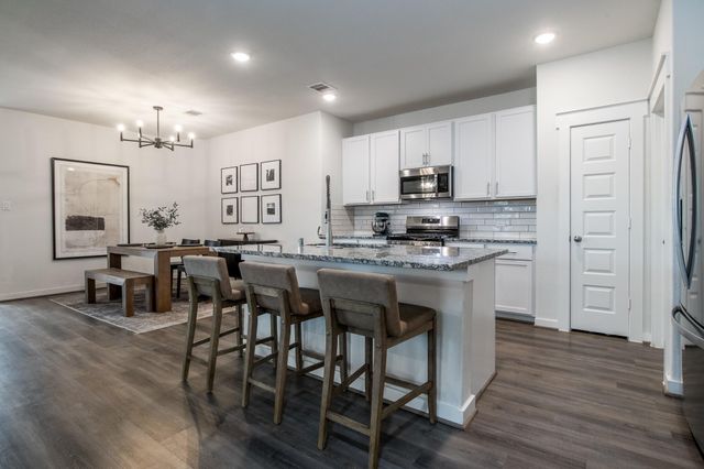 4067 Colony River Rock Boulevard, Pinehurst, TX 77362