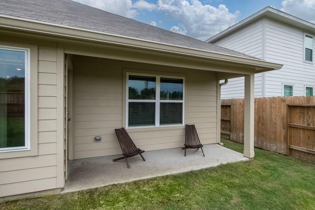 4067 Colony River Rock Boulevard, Pinehurst, TX 77362
