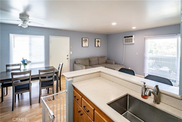 838 Coriander U, Torrance, CA 90502