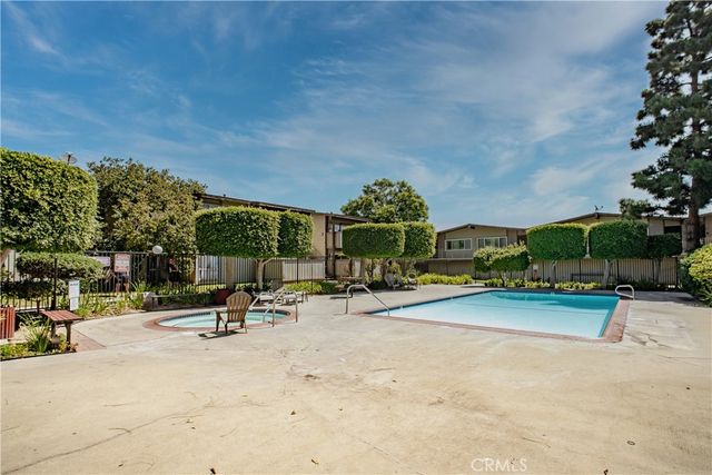 838 Coriander U, Torrance, CA 90502