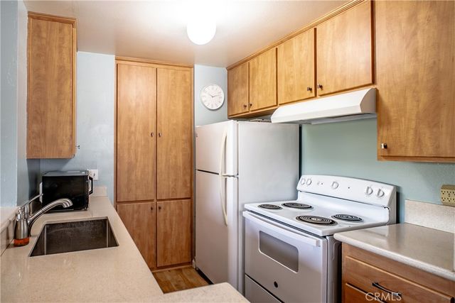 838 Coriander U, Torrance, CA 90502