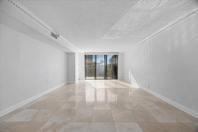 100 OAKMONT LANE 101, Belleair, FL 33756