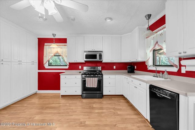7224 Shaw Road, Brooksville, FL 34602