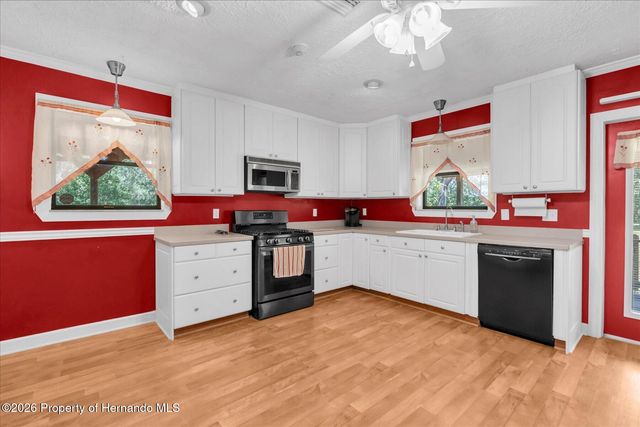 7224 Shaw Road, Brooksville, FL 34602