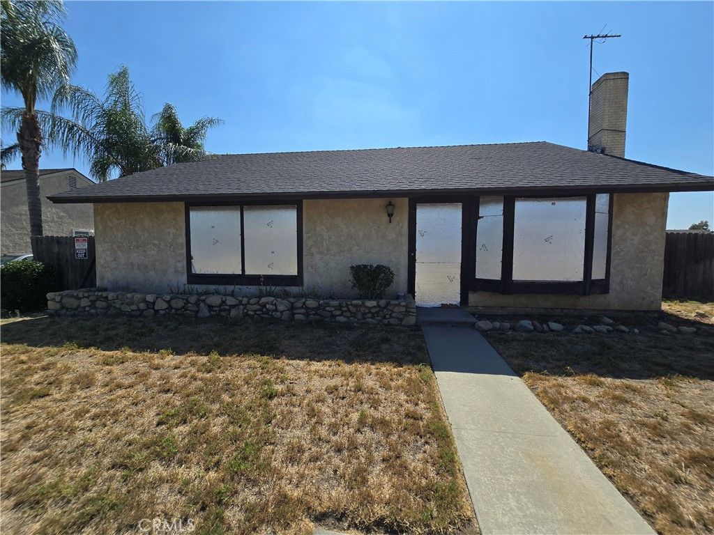 1365 W Etiwanda, Rialto, CA 92376