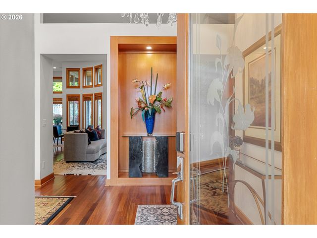 9362 Se PENNINGTON Ct, Happy Valley, OR 97086