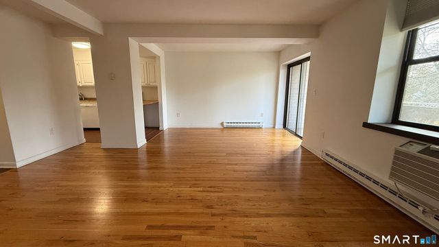 500 Newfield Avenue 4E, Stamford, CT 06905