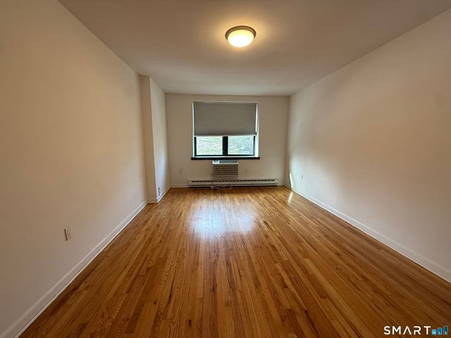 500 Newfield Avenue 4E, Stamford, CT 06905