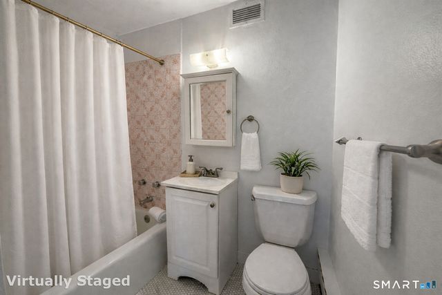 500 Newfield Avenue 4E, Stamford, CT 06905